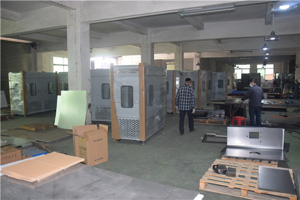 東莞1u機(jī)箱加工加工現(xiàn)場(chǎng)